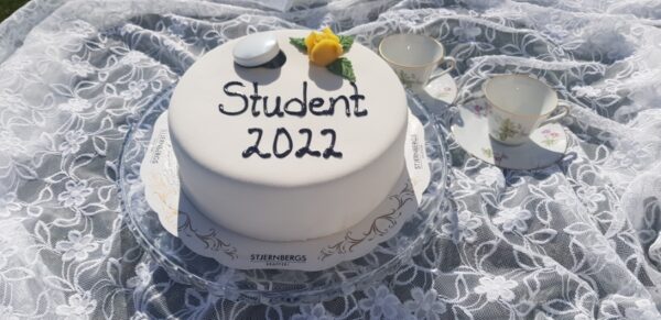 STUDENTTÅRTA